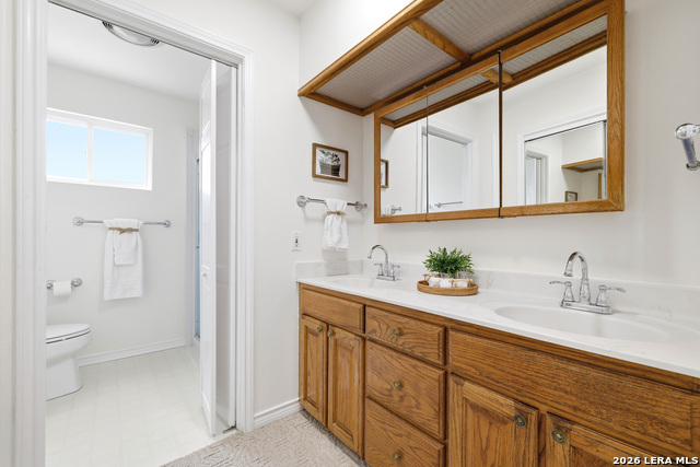 Image 24 of 53 For 2010 Lakeshore