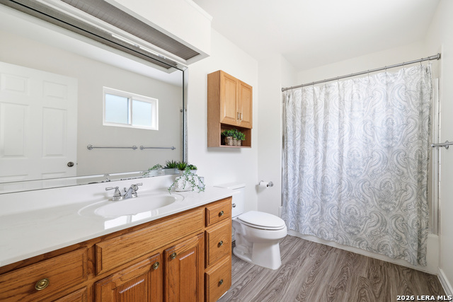 Image 27 of 53 For 2010 Lakeshore