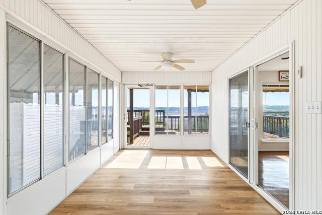 Image 31 of 53 For 2010 Lakeshore