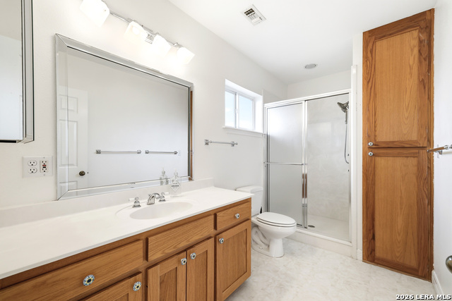 Image 38 of 53 For 2010 Lakeshore