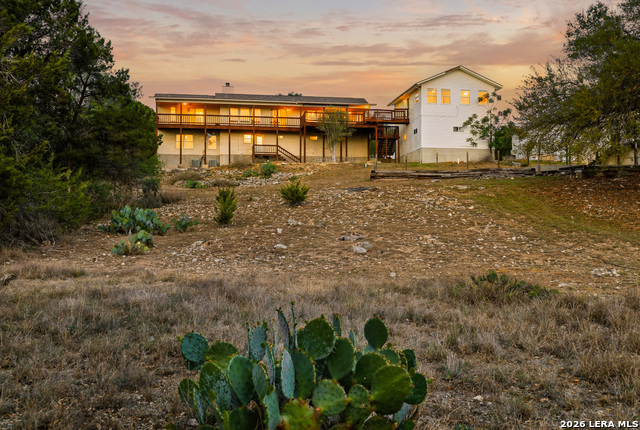 Image 47 of 53 For 2010 Lakeshore