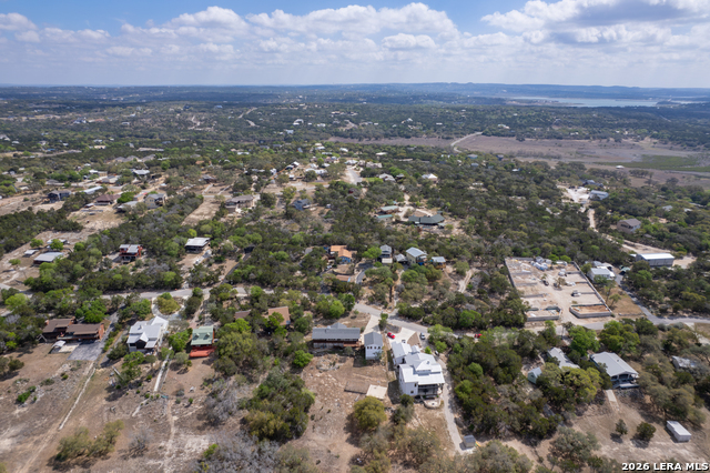 Image 52 of 53 For 2010 Lakeshore