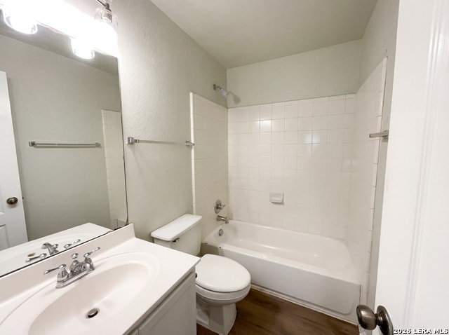 Image 16 of 17 For 8807 Mesa  