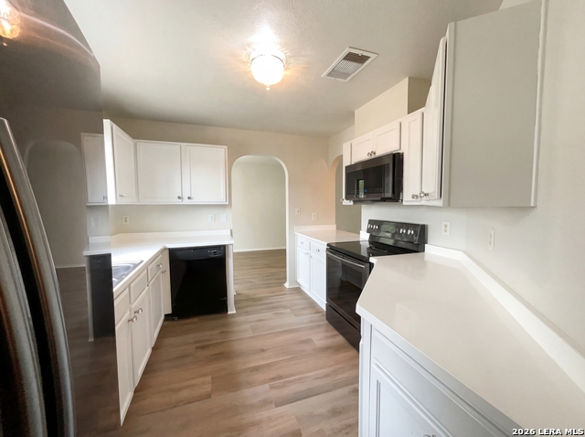 Image 2 of 17 For 8807 Mesa  