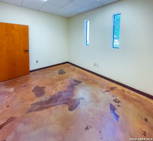 Image 14 of 51 For 1824 Washington St S