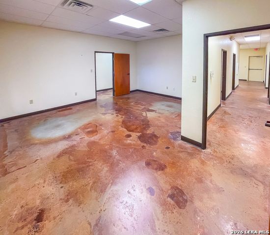 Image 18 of 51 For 1824 Washington St S