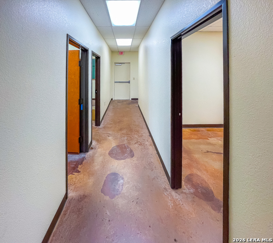 Image 21 of 51 For 1824 Washington St S