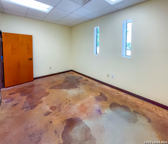 Image 29 of 51 For 1824 Washington St S