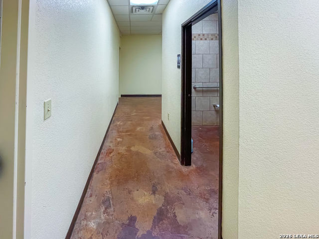 Image 30 of 51 For 1824 Washington St S