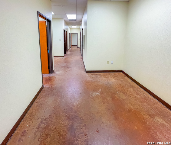 Image 33 of 51 For 1824 Washington St S