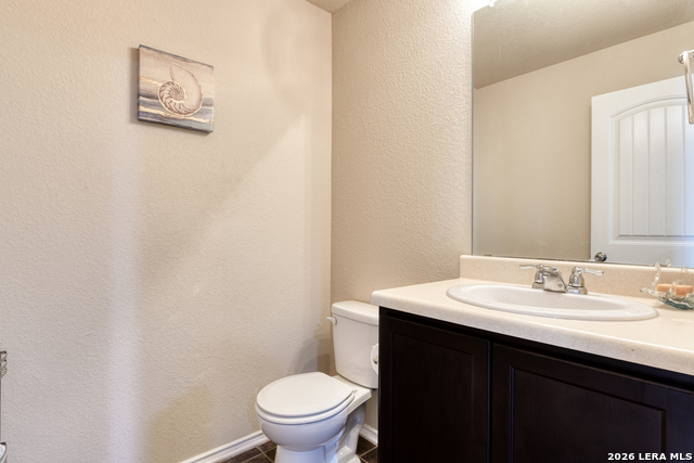 Image 19 of 31 For 8827 Quihi Way