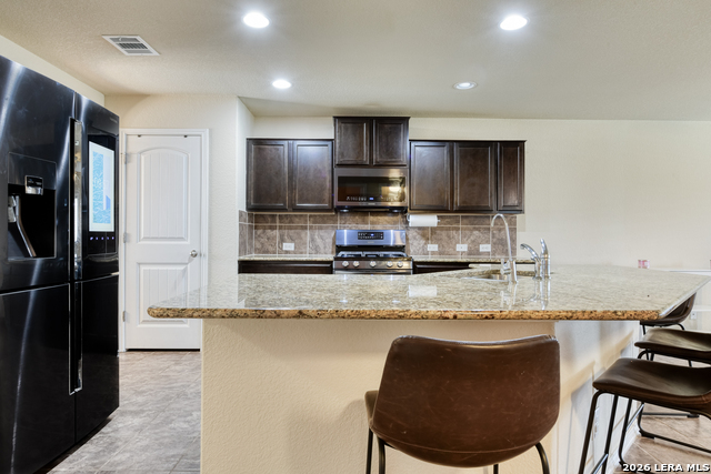 Image 22 of 31 For 8827 Quihi Way