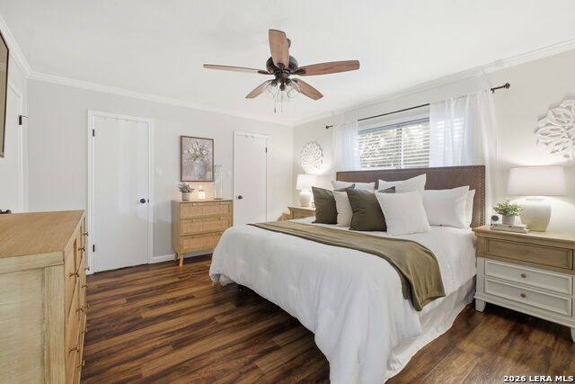 Image 11 of 40 For 15711 Knollcliff