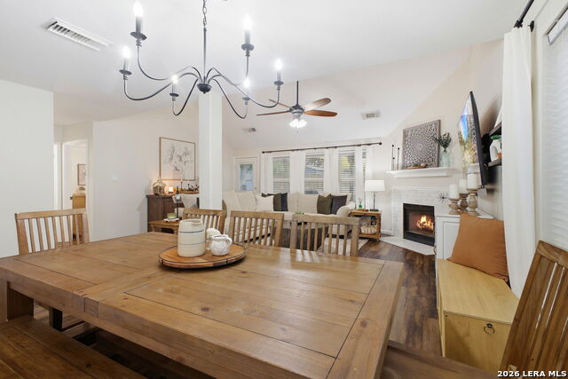 Image 30 of 40 For 15711 Knollcliff