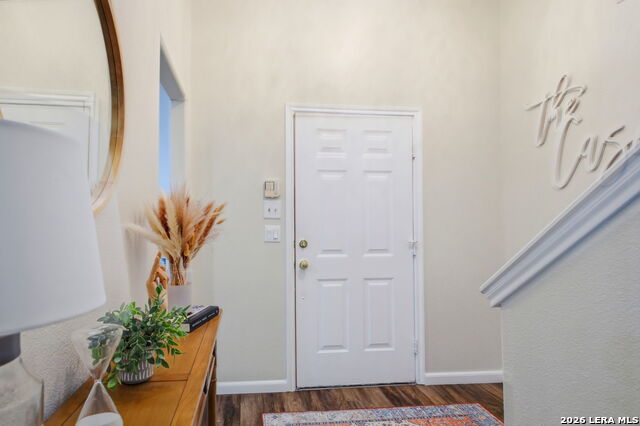 Image 33 of 40 For 15711 Knollcliff