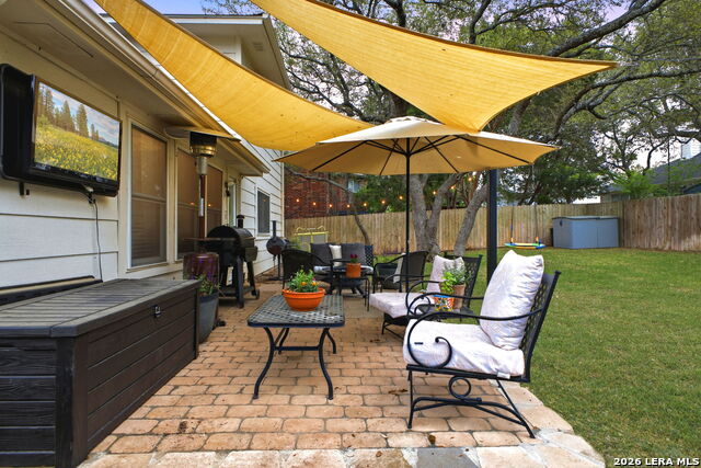 Image 36 of 40 For 15711 Knollcliff