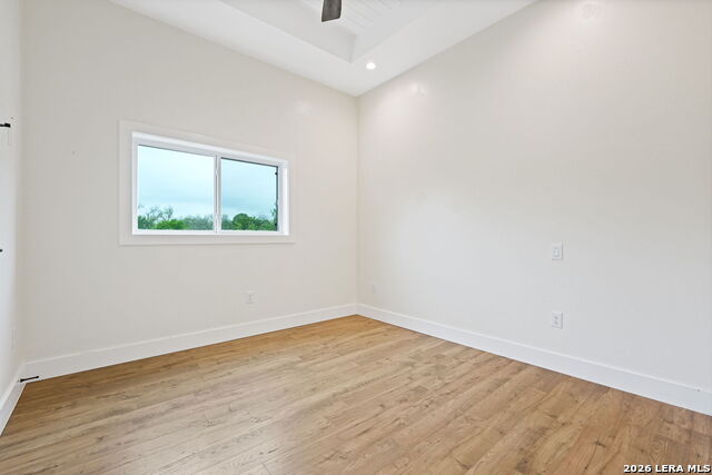 Image 31 of 52 For 670 Magazine Ave