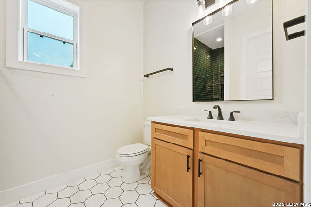 Image 33 of 52 For 670 Magazine Ave