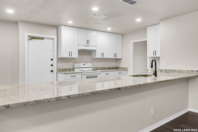 Image 12 of 31 For 4850 Shadydale