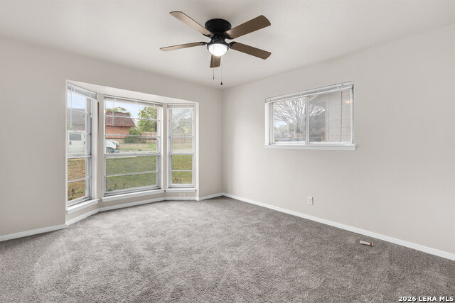 Image 26 of 31 For 4850 Shadydale