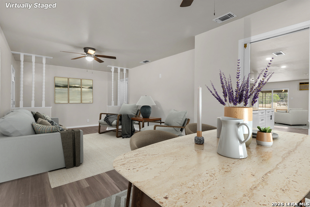 Image 9 of 31 For 4850 Shadydale