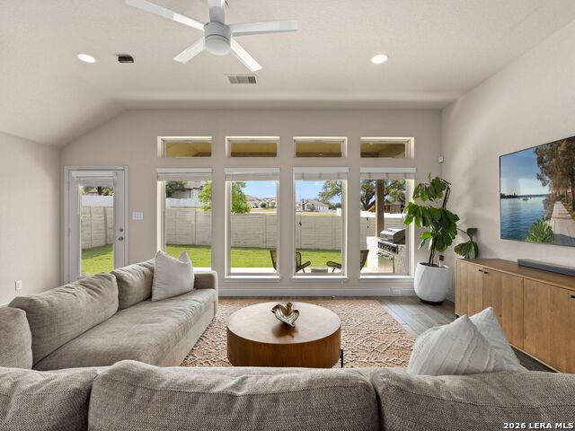 Image 13 of 40 For 1186 Yaupon Loop