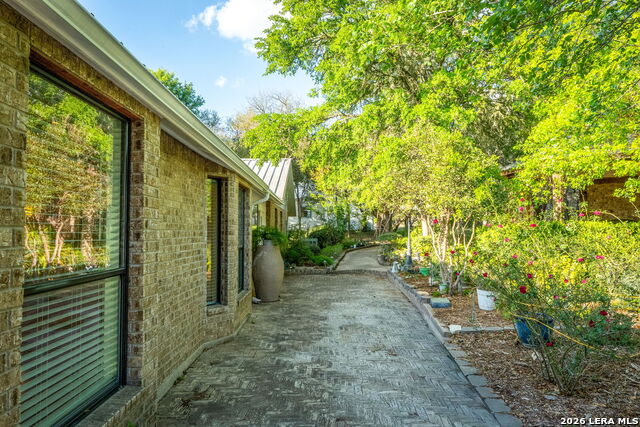 Image 36 of 50 For 102 Adams Way