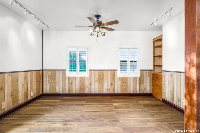 Image 43 of 50 For 102 Adams Way