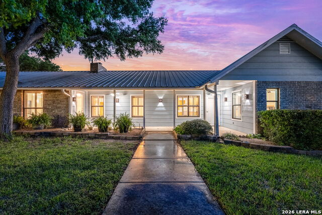 Image 8 of 50 For 102 Adams Way