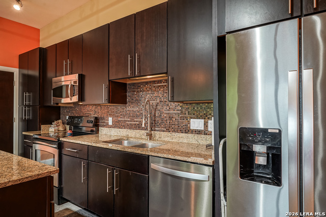 Image 13 of 45 For 831 S Flores  3202