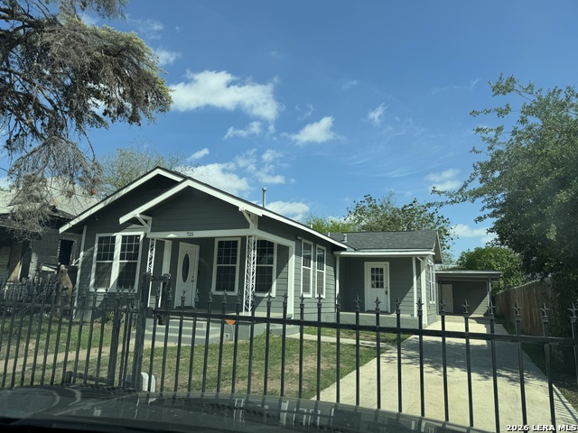 Image 2 of 14 For 725 Delmar  