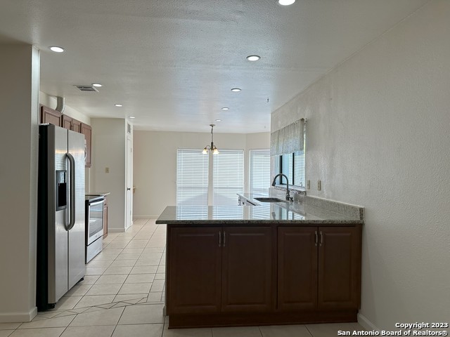 Image 15 of 22 For 6035 Merrimac