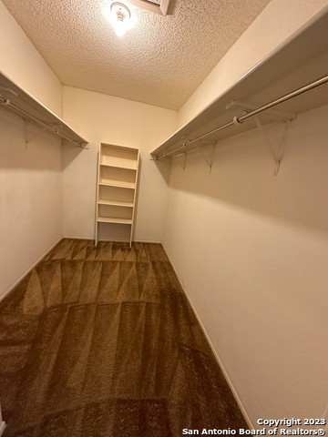 Image 21 of 22 For 6035 Merrimac