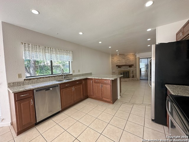 Image 8 of 22 For 6035 Merrimac