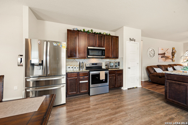 Image 9 of 41 For 4310 Brigadier