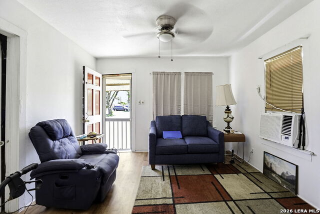 Image 35 of 44 For 4419 Boxwood