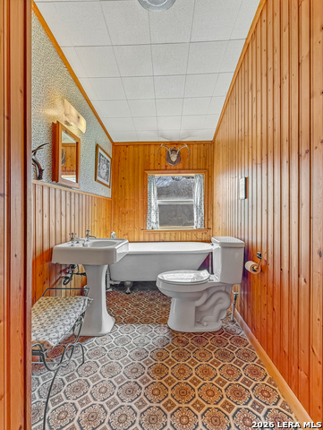 Listing photo id 29 for 150 Coker Hollow