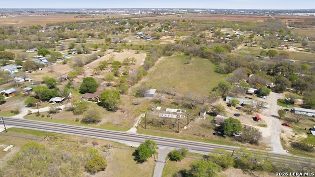 Image 6 of 19 For 901 Fm 1620  