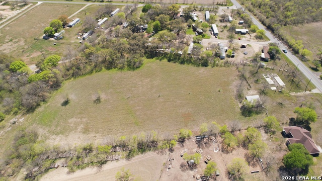 Image 9 of 19 For 901 Fm 1620  