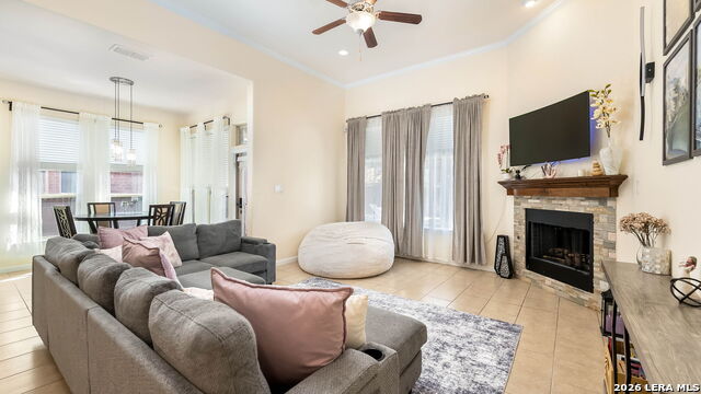 Image 11 of 33 For 21103 Capri Oaks