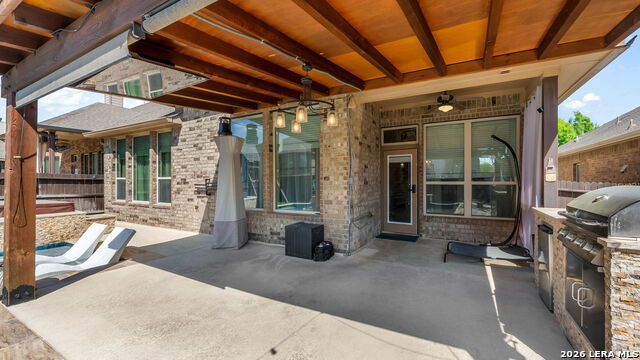 Image 27 of 33 For 21103 Capri Oaks