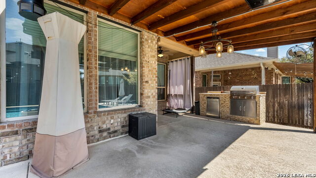 Image 28 of 33 For 21103 Capri Oaks