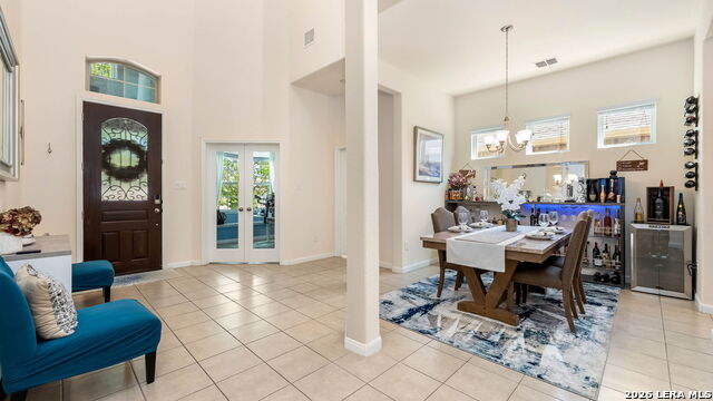 Image 4 of 33 For 21103 Capri Oaks