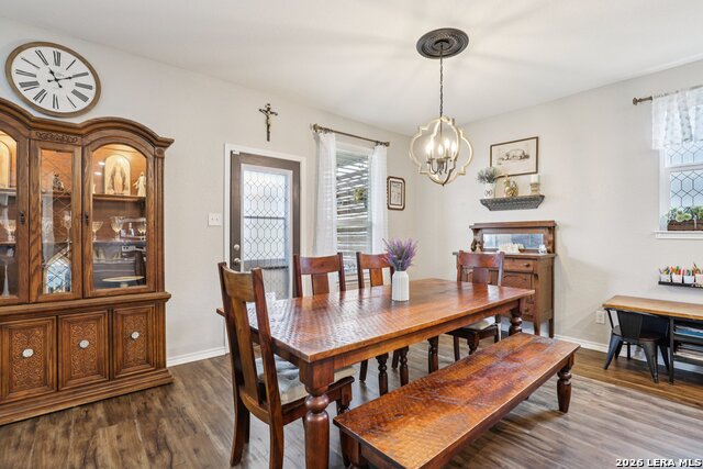 Image 11 of 41 For 4025 Woodside