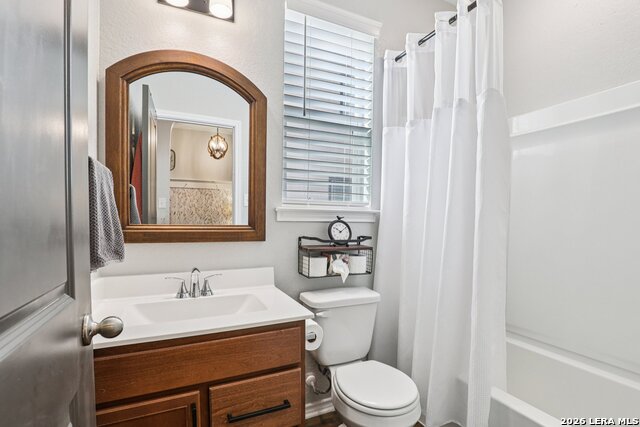 Image 24 of 41 For 4025 Woodside