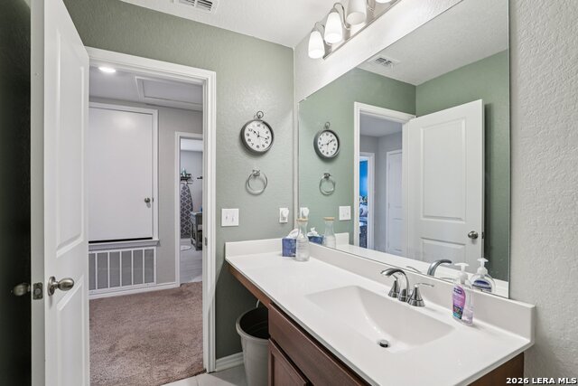 Image 28 of 41 For 4025 Woodside