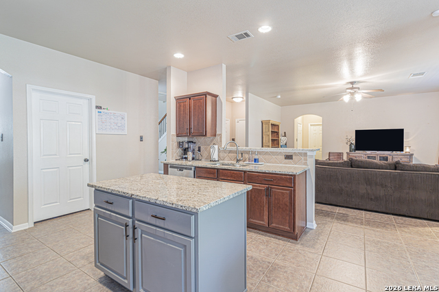 Image 21 of 65 For 8223 Sabinoso