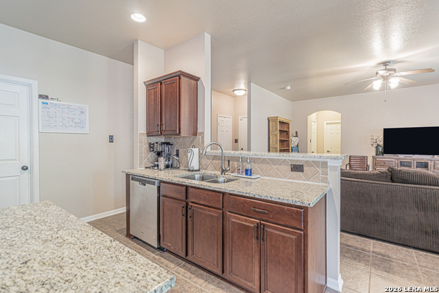 Image 23 of 65 For 8223 Sabinoso