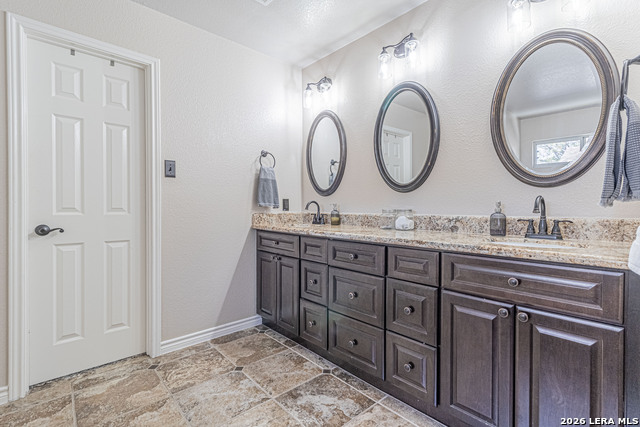 Image 58 of 65 For 8223 Sabinoso