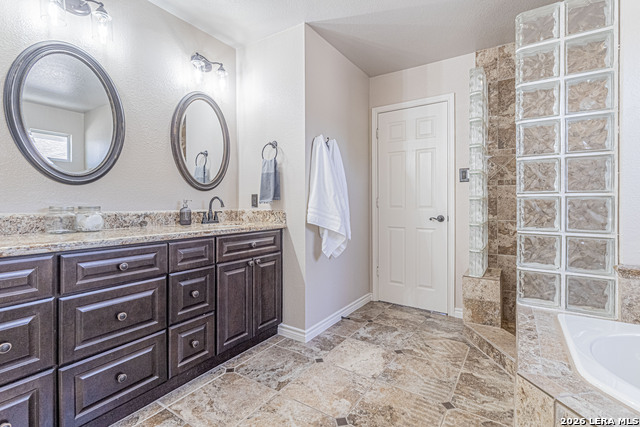 Image 59 of 65 For 8223 Sabinoso